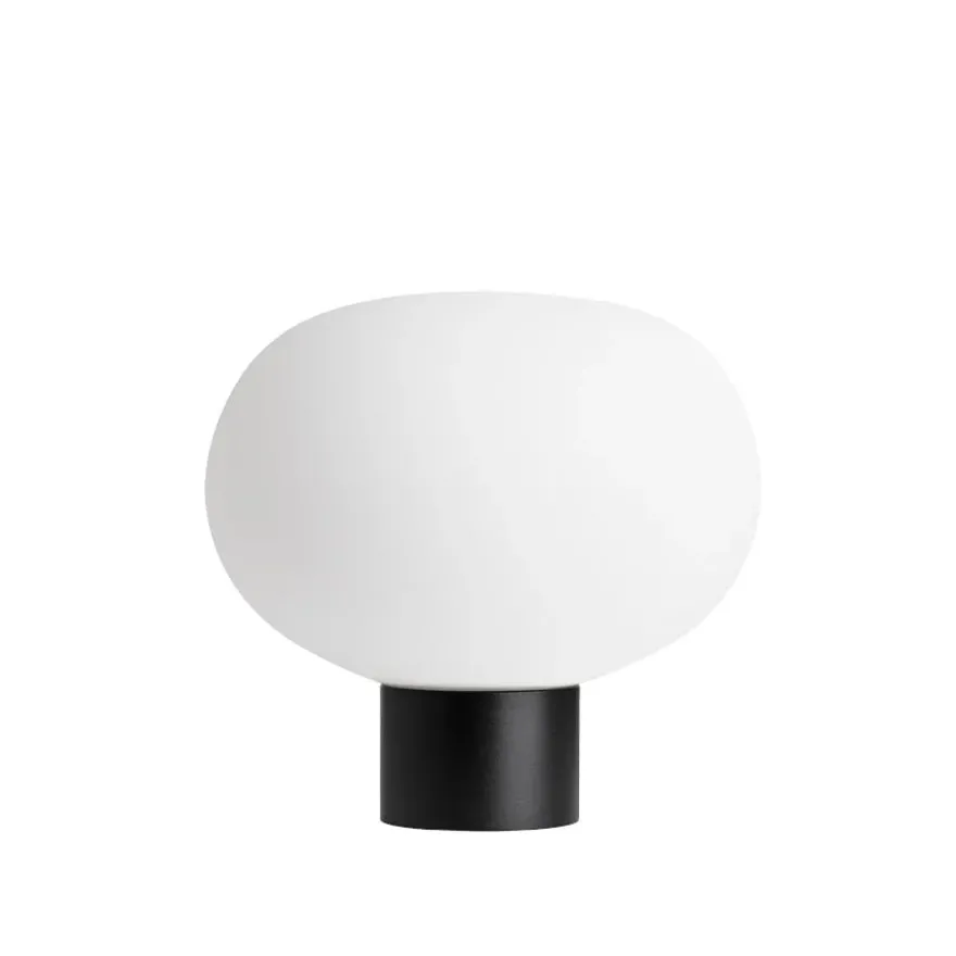 BORDLAMPE 4169 SMALL HVIT MATT M. SORT SOKKEL