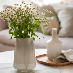 DUGG VASE 20 CM GRÅ