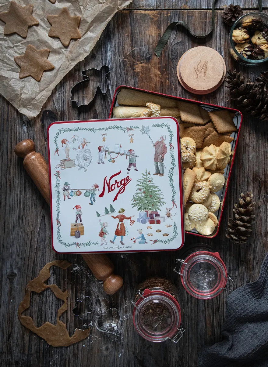 NORGESGLASSET KAKEBOKS FIRKANTET