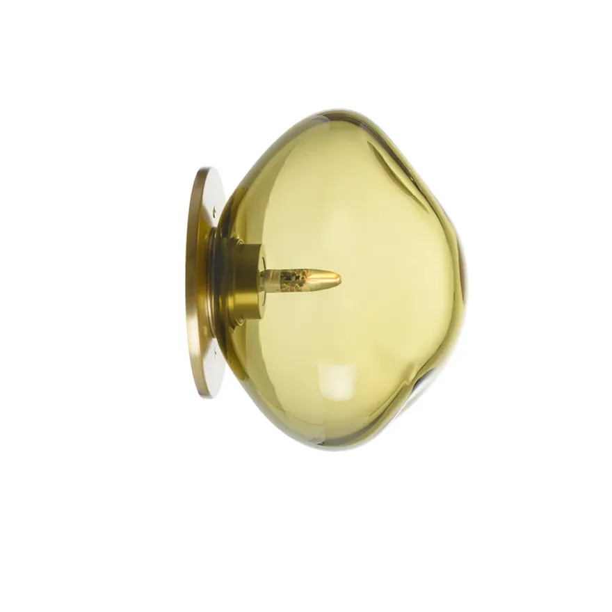VEGGLAMPE OLIVEN MED INNFELDT MESSING OPPHENG